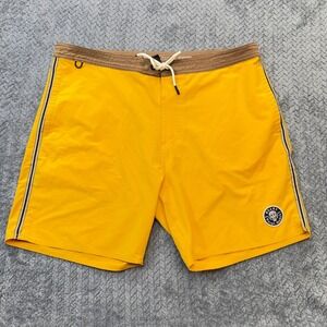 Roark The Chiller Boardshorts Mens 36 Yellow RB409 Excellent Stretch Hemp Swim